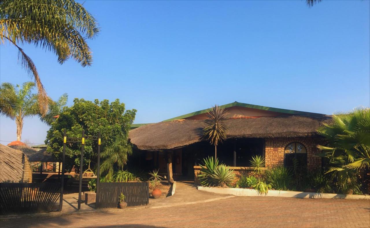 Summit Lodge กราสคอป ภายนอก รูปภาพ