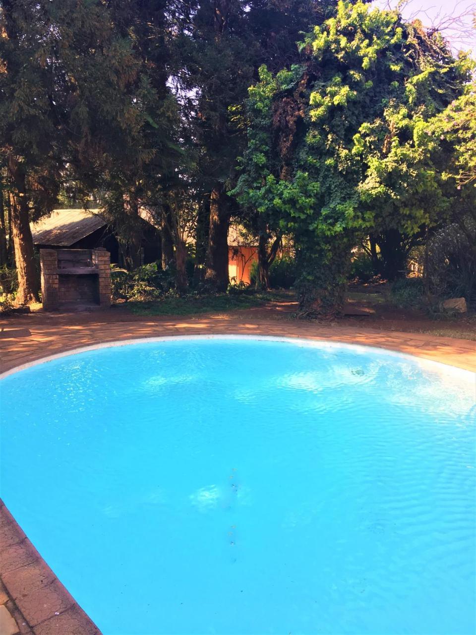 Summit Lodge กราสคอป ภายนอก รูปภาพ